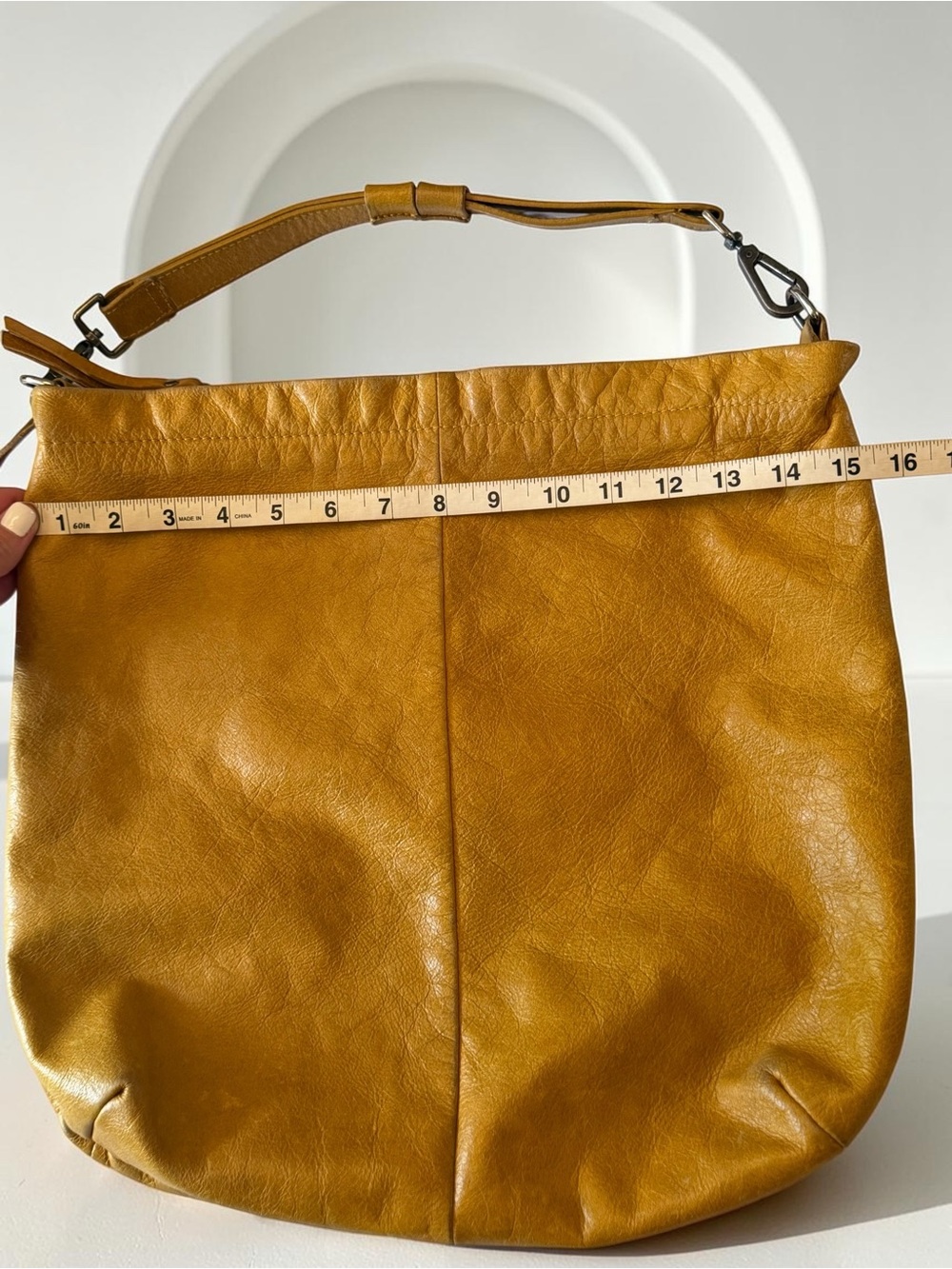 Rare Vintage Tano Italian Leather Slouchy Shoulder Bag - Mustard - Picture 4 of 15